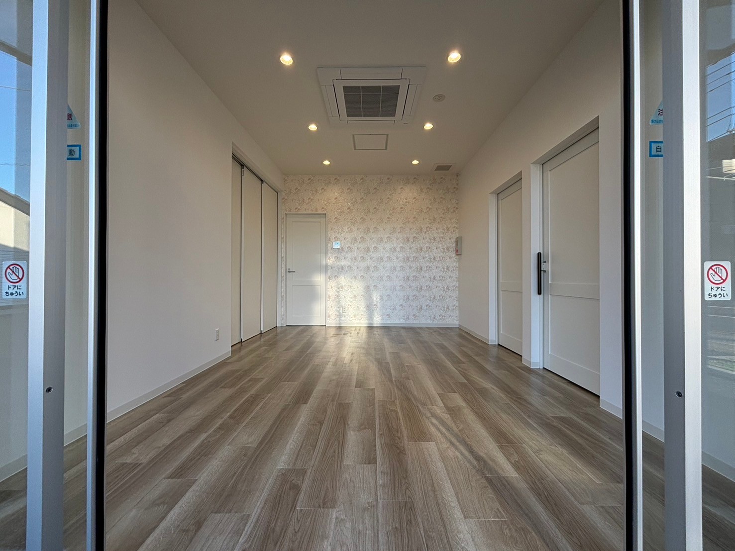 （仮称）家族葬専用式場つむぎ　大塚町内装工事施工写真