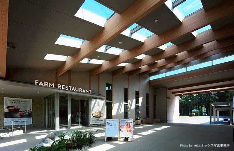 ホウライ㈱千本松牧場　レストラン棟・売店棟　新築工事施工写真